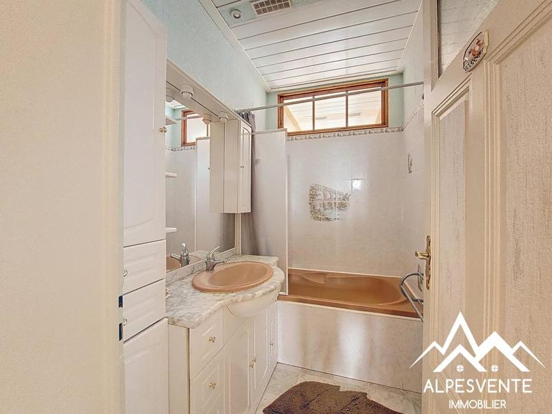 Maison ancienne - 293 m² - 13 pièces