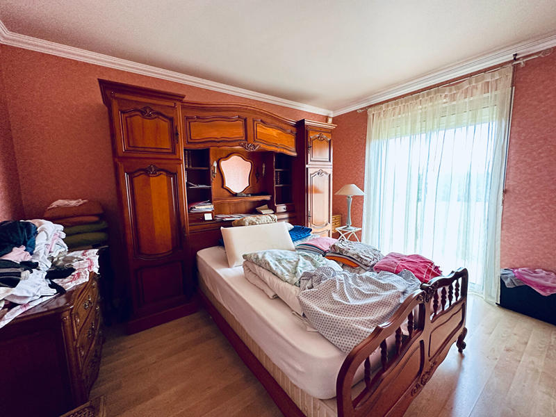 Maison - 165 m² - 9 pièces