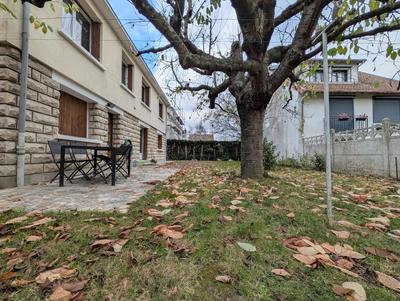 Maison - 144 m² - 7 pièces