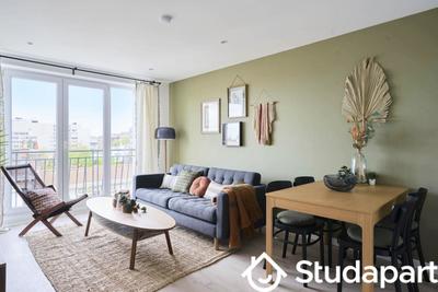 Chambre - 12 m² - 1 pièce