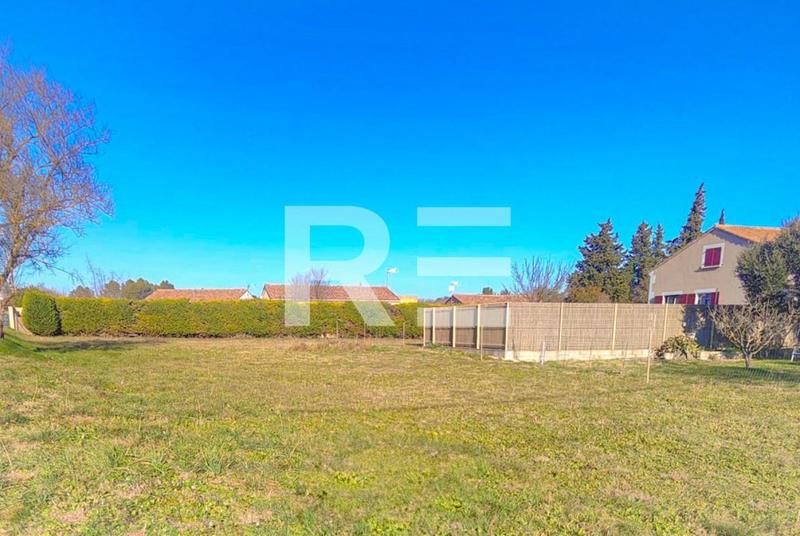 Terrain constructible - 791 m²