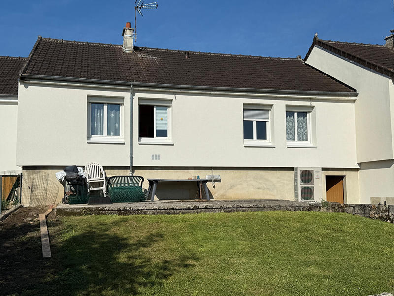 Maison - 90 m² - 4 pièces