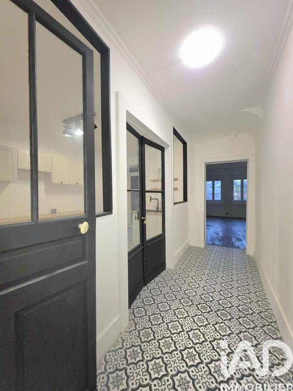 Maison de ville - 190 m² - 6 pièces