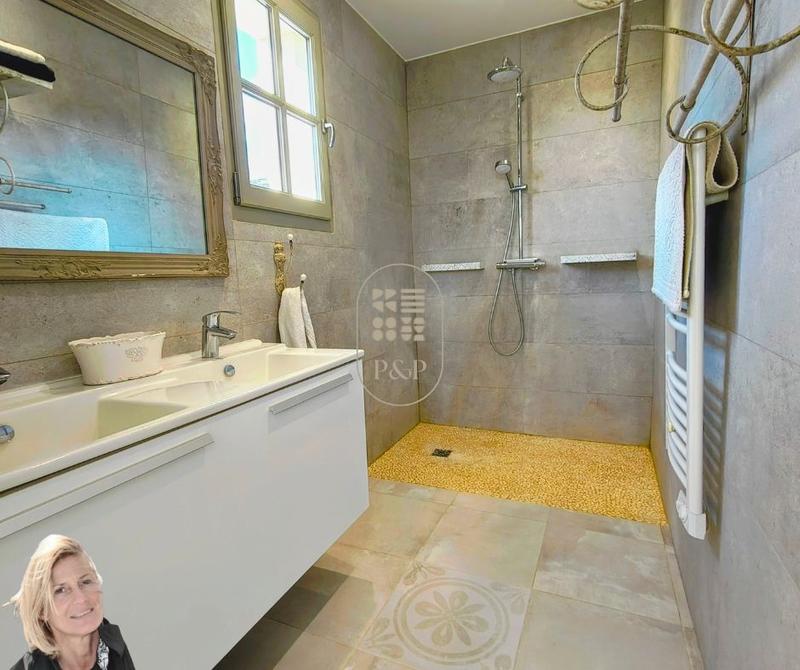 Maison - 165 m² - 5 pièces