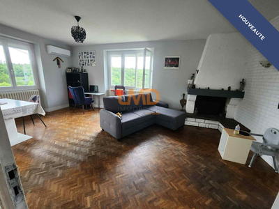 Maison - 121 m² - 6 pièces