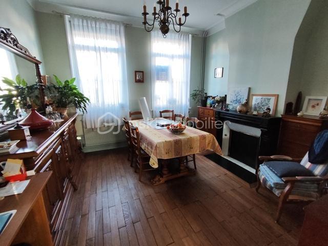 Maison - 125 m² - 6 pièces