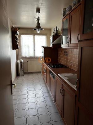 Appartement - 80 m² - 3 pièces