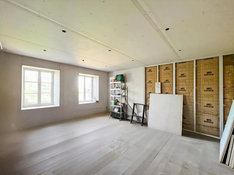 Maison - 185 m² - 8 pièces