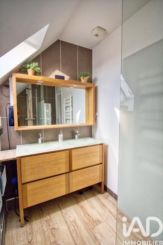 Maison - 128 m² - 7 pièces