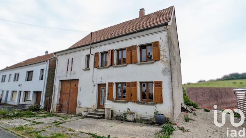 Maison - 104 m² - 4 pièces