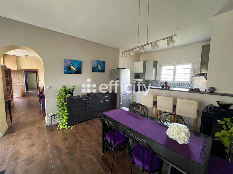 Maison de village - 130 m² - 4 pièces