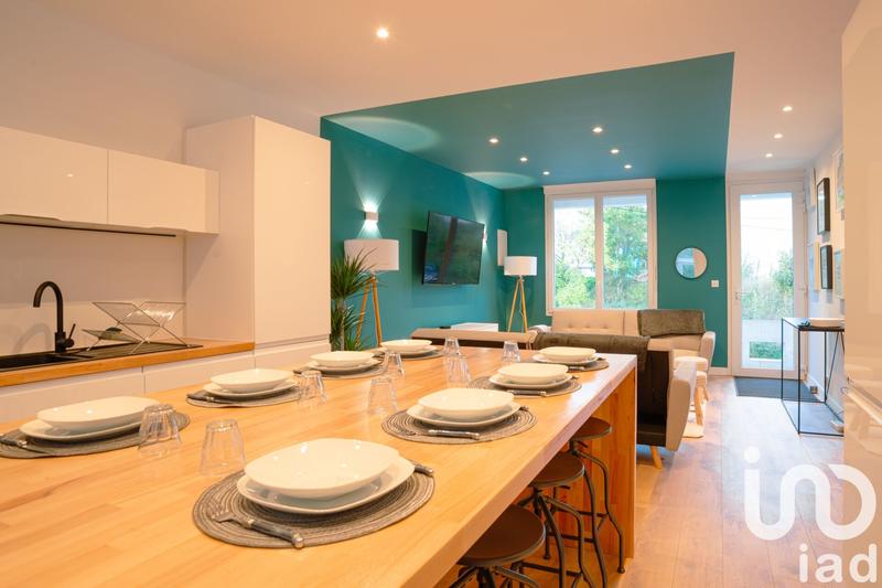 Maison - 153 m² - 9 pièces