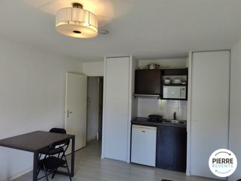Studio - 24 m² - 1 pièce