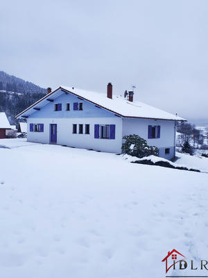 Maison - 147 m² - 8 pièces