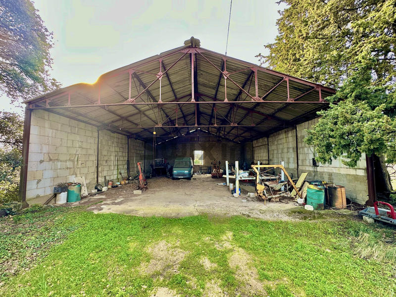 Mas - 358 m² - 15 pièces