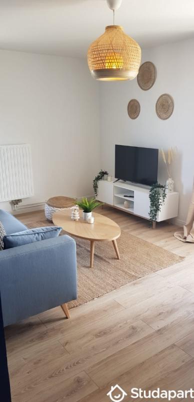 Chambre - 9 m² - 1 pièce