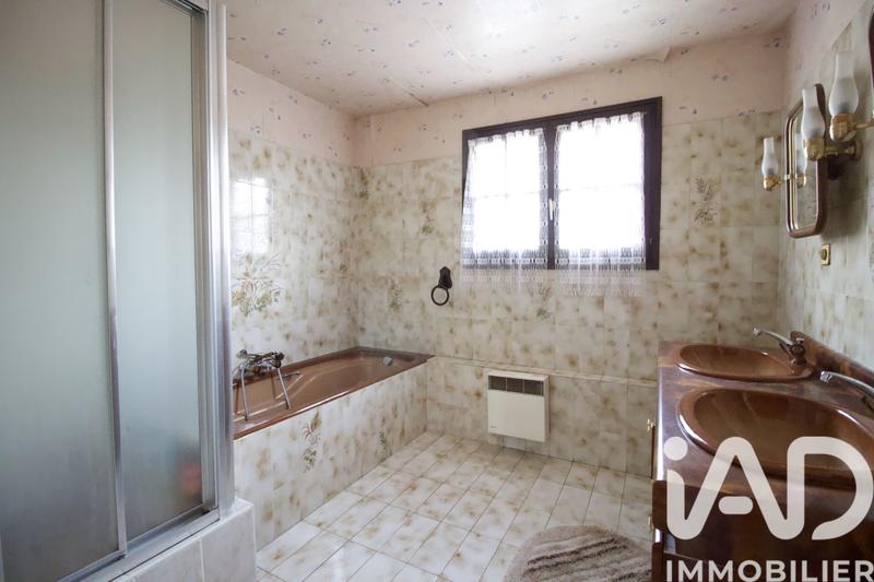 Maison - 151 m² - 7 pièces