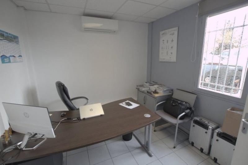 Bureau - 691 m² - 4 pièces