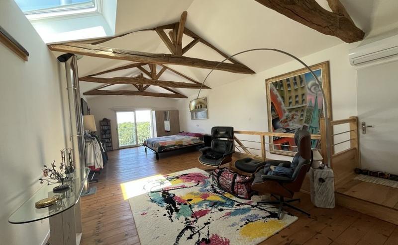 Maison - 366 m² - 14 pièces