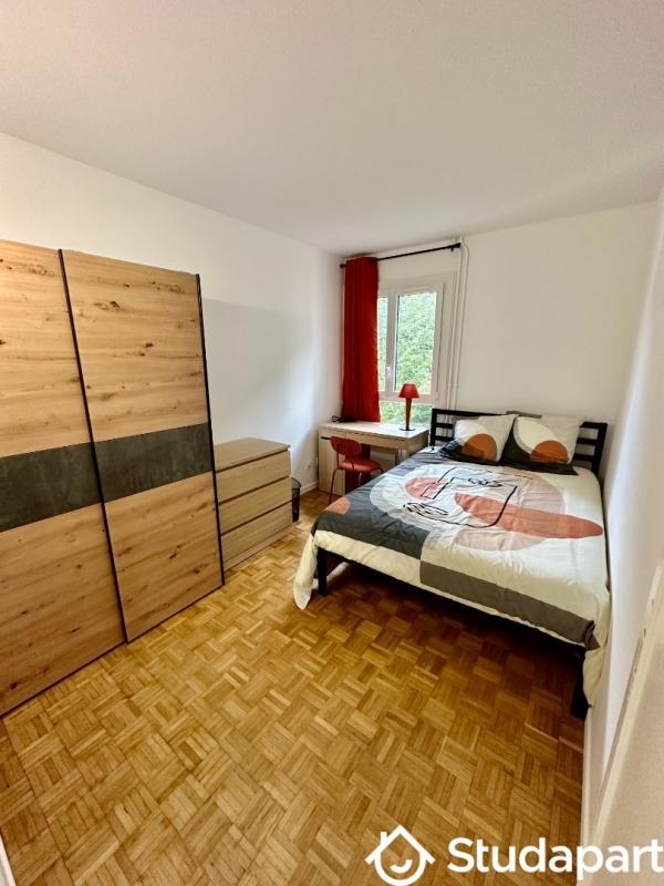 Chambre - 9 m² - 1 pièce