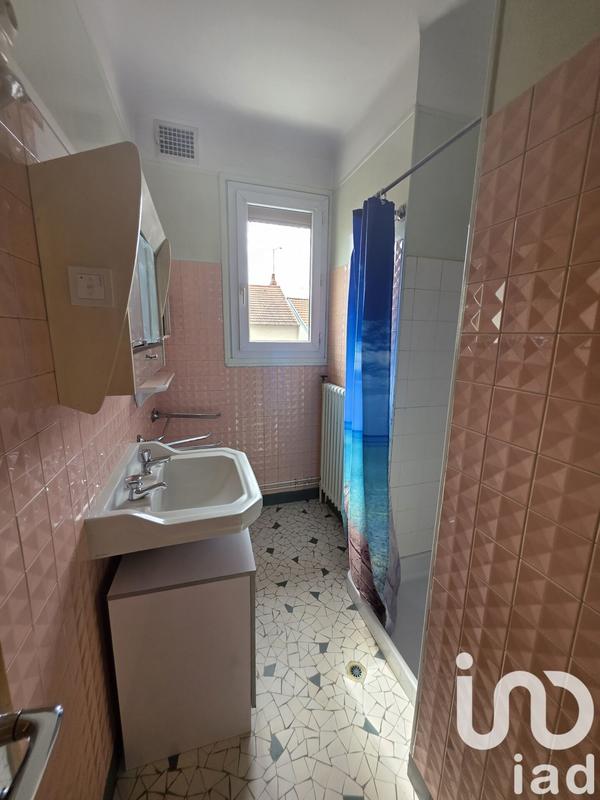 Maison - 98 m² - 6 pièces