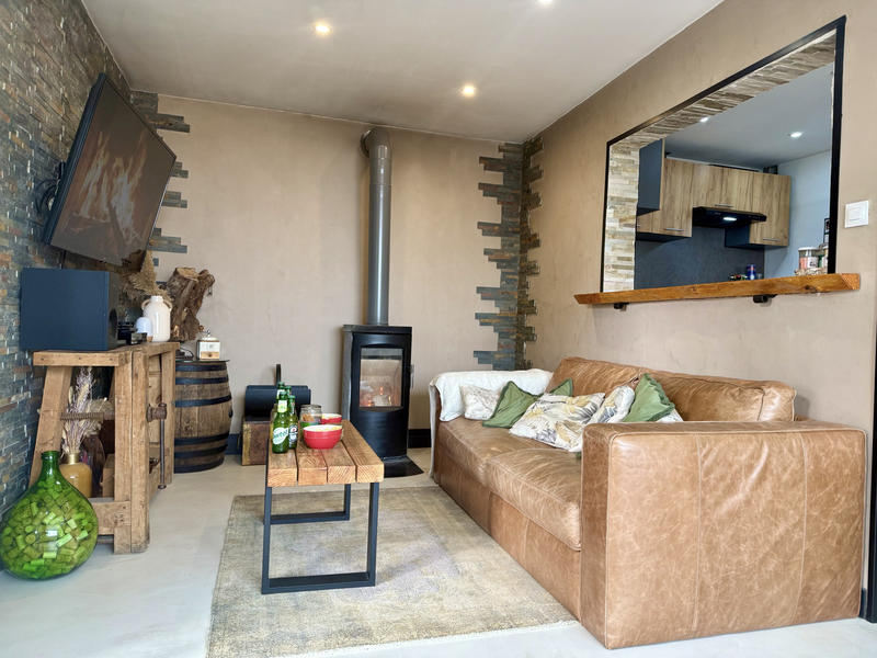 Maison - 93 m² - 4 pièces