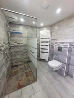 Maison traditionnelle - 99 m² - 4 pièces