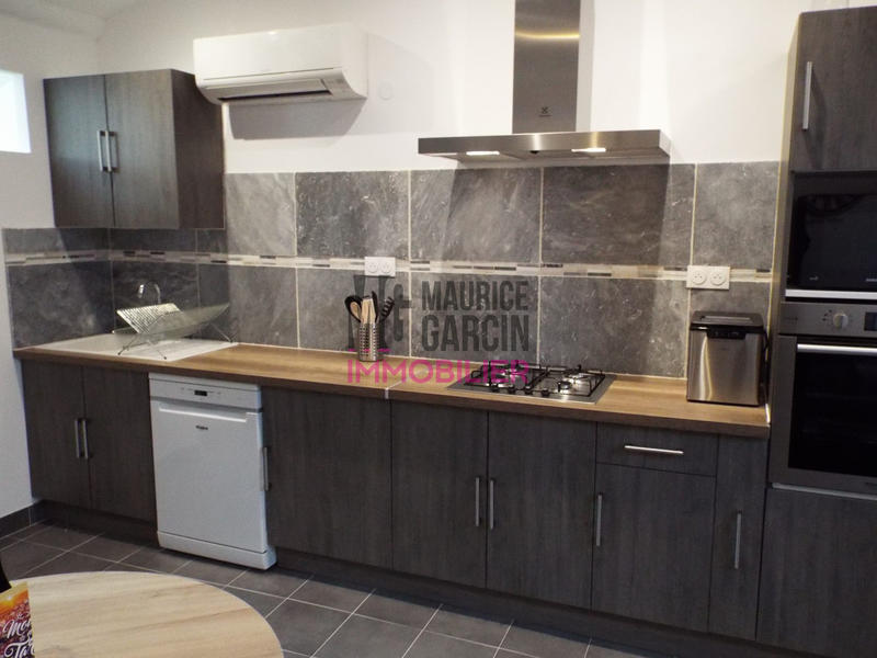 Mas - 376 m² - 15 pièces