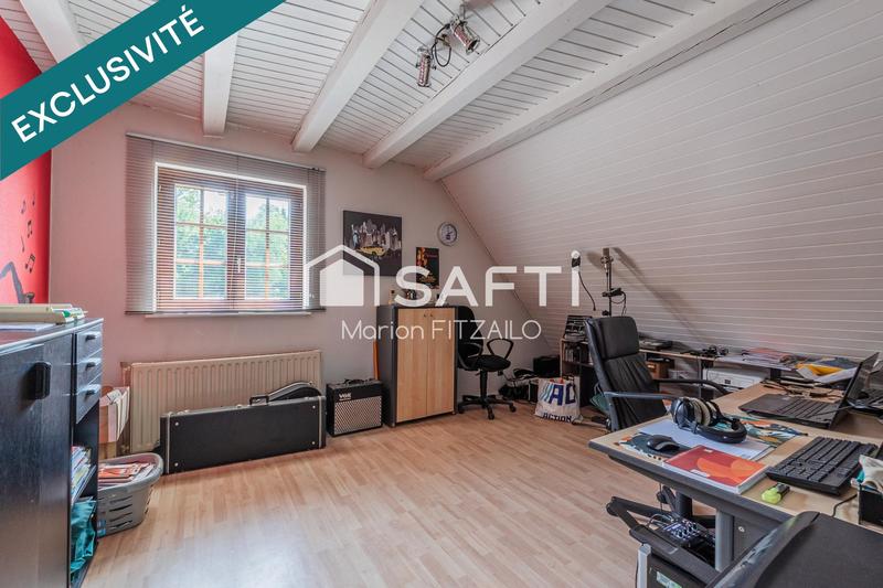 Maison - 221 m² - 5 pièces