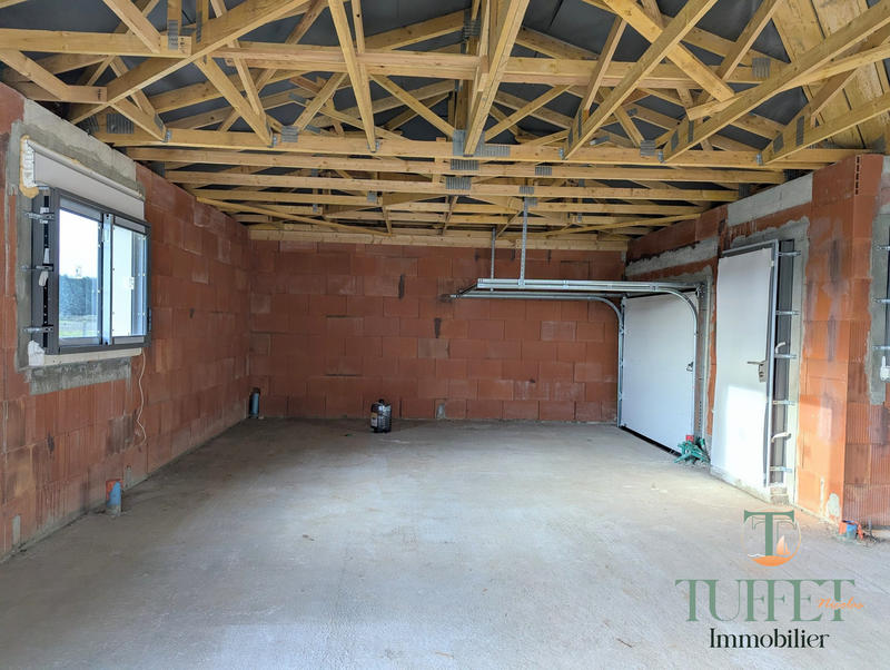 Maison - 92 m² - 4 pièces