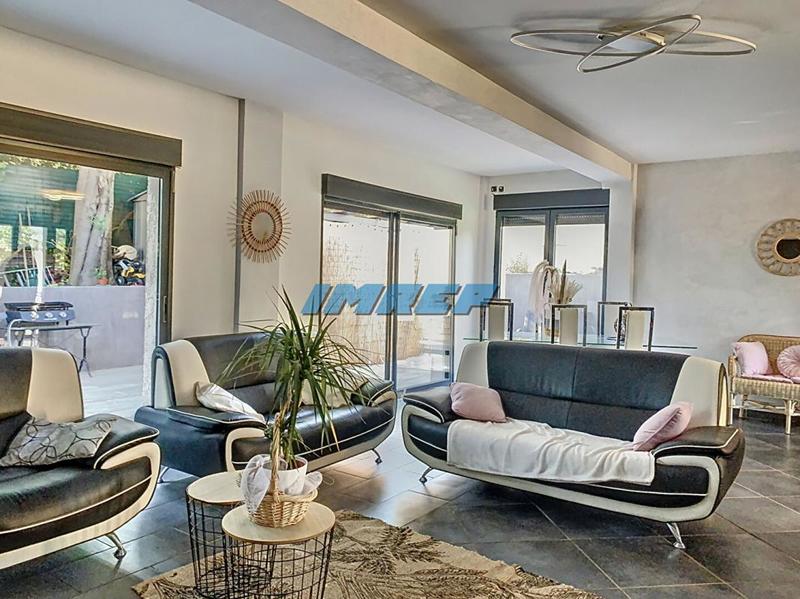 Maison - 160 m² - 5 pièces