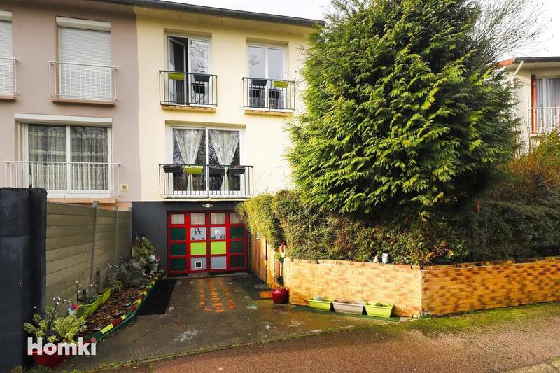 Maison - 89 m² - 5 pièces