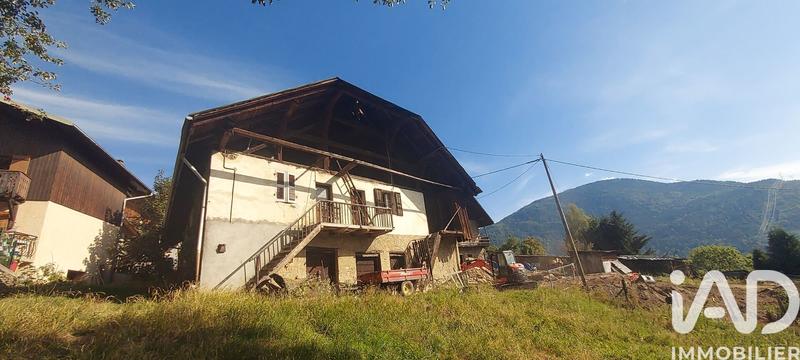 Maison - 200 m² - 4 pièces