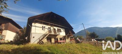 Maison - 200 m² - 4 pièces