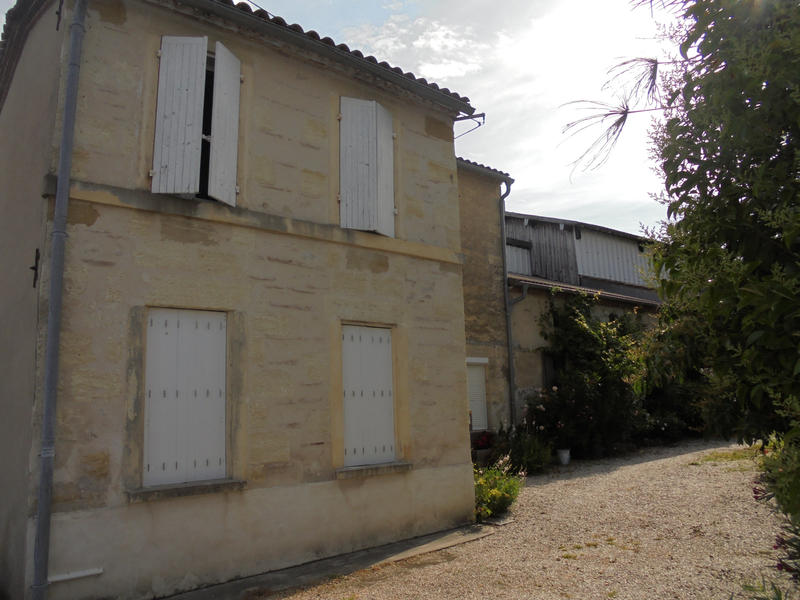 Maison - 161 m² - 6 pièces
