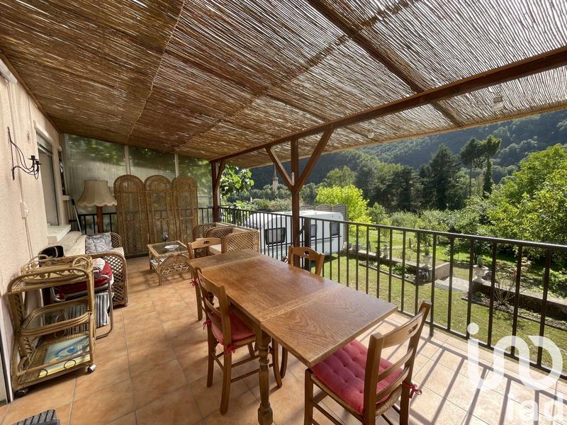 Maison - 99 m² - 5 pièces