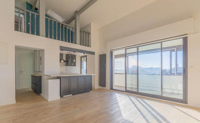 Appartement - 109 m² - 4 pièces