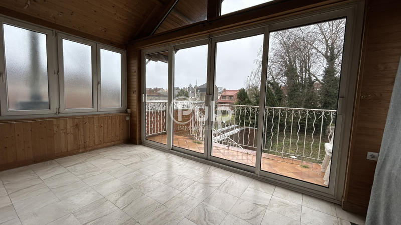 Maison de ville - 190 m² - 10 pièces