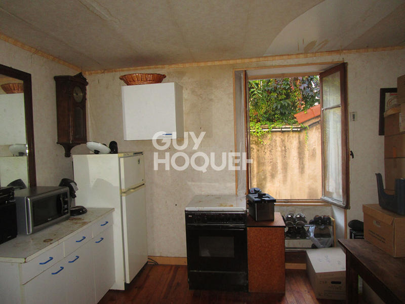 Maison - 90 m² - 6 pièces