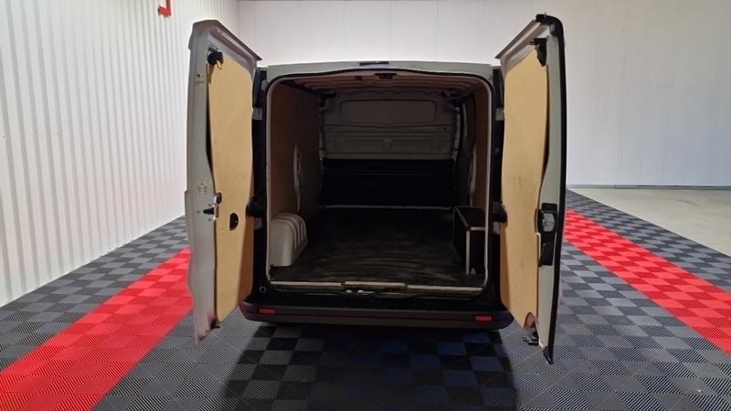 Renault Trafic l2h1 3000 kg blue dci 130 grand confort