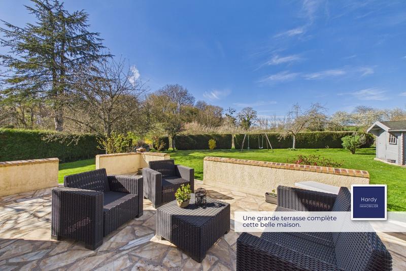 Maison - 122 m² - 5 pièces