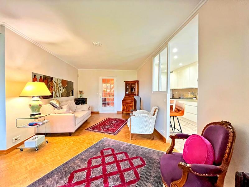 Appartement - 79 m² - 4 pièces