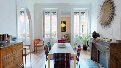 Appartement - 105 m² - 4 pièces