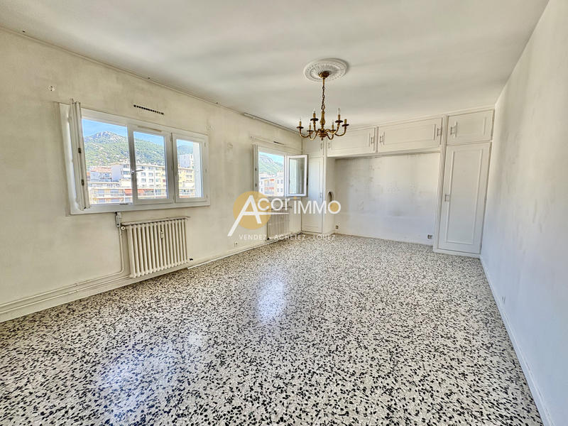 Appartement - 151 m² - 5 pièces