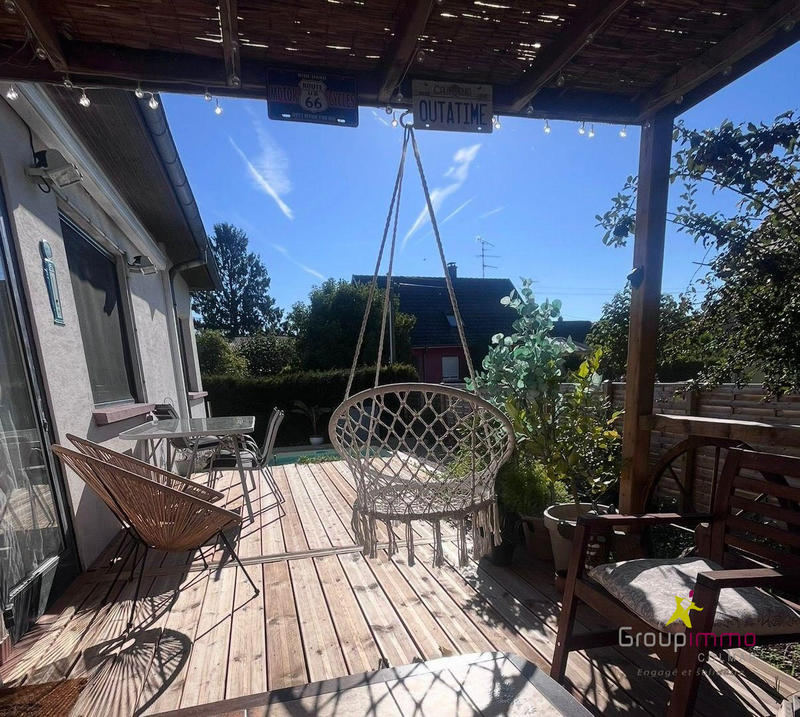 Maison - 198 m² - 7 pièces