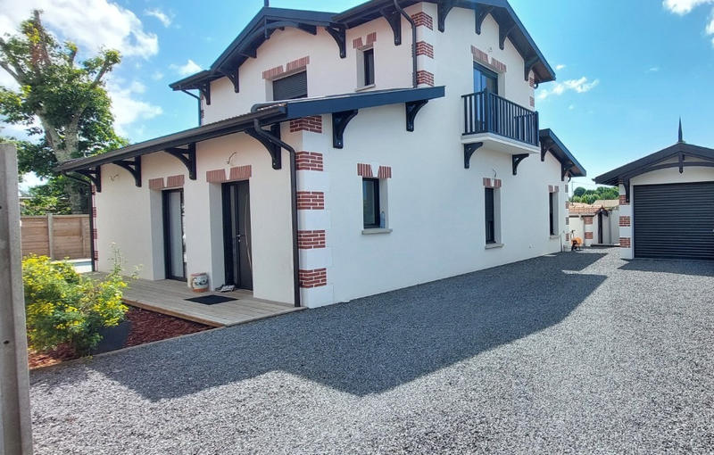 Maison - 132 m² - 5 pièces