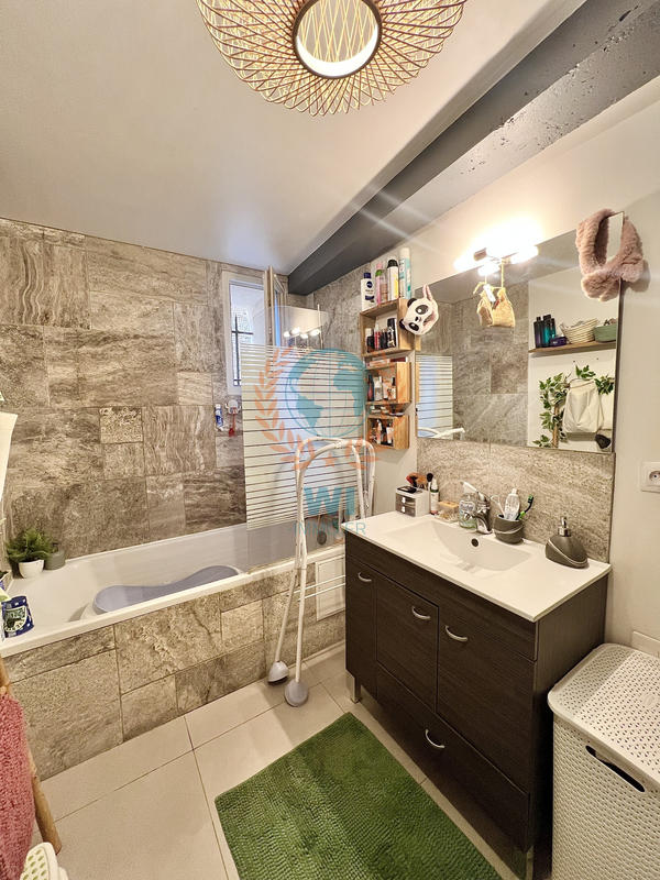 Appartement - 55 m² - 3 pièces