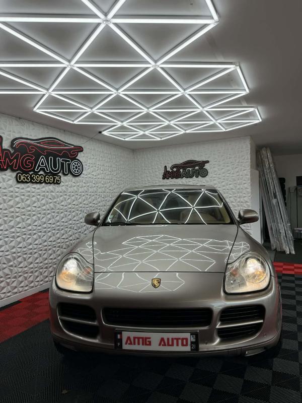 Porsche Cayenne s 4.5 i V8 340 Cv.