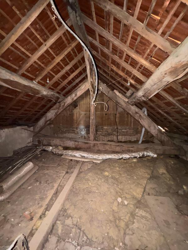 Maison - 95 m² - 3 pièces