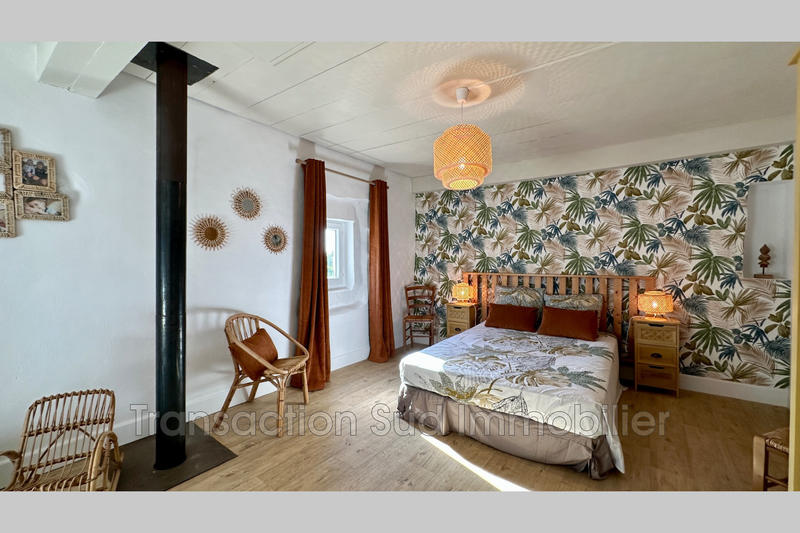 Maison - 280 m² - 11 pièces